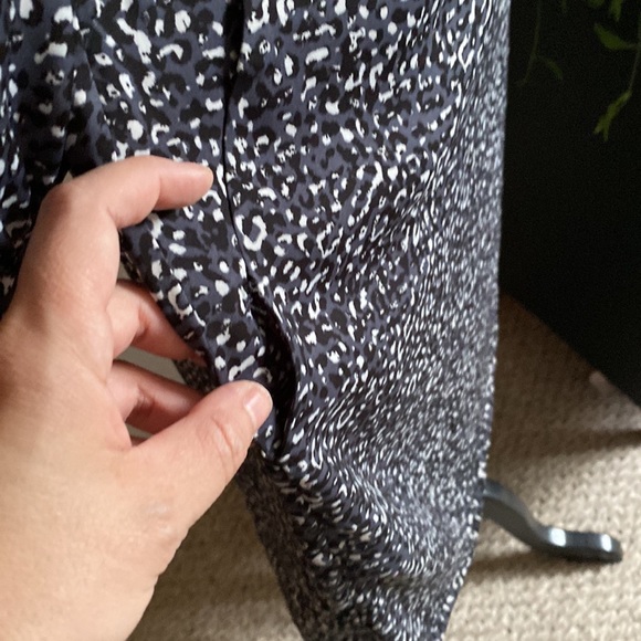 NWT Gap Black Gray blue Women Dress Size 12 animal Print 3/4 Sleeve - Picture 5 of 5